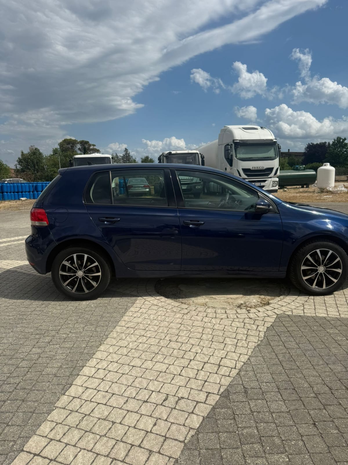 VOLKSWAGEN GOLF 6
