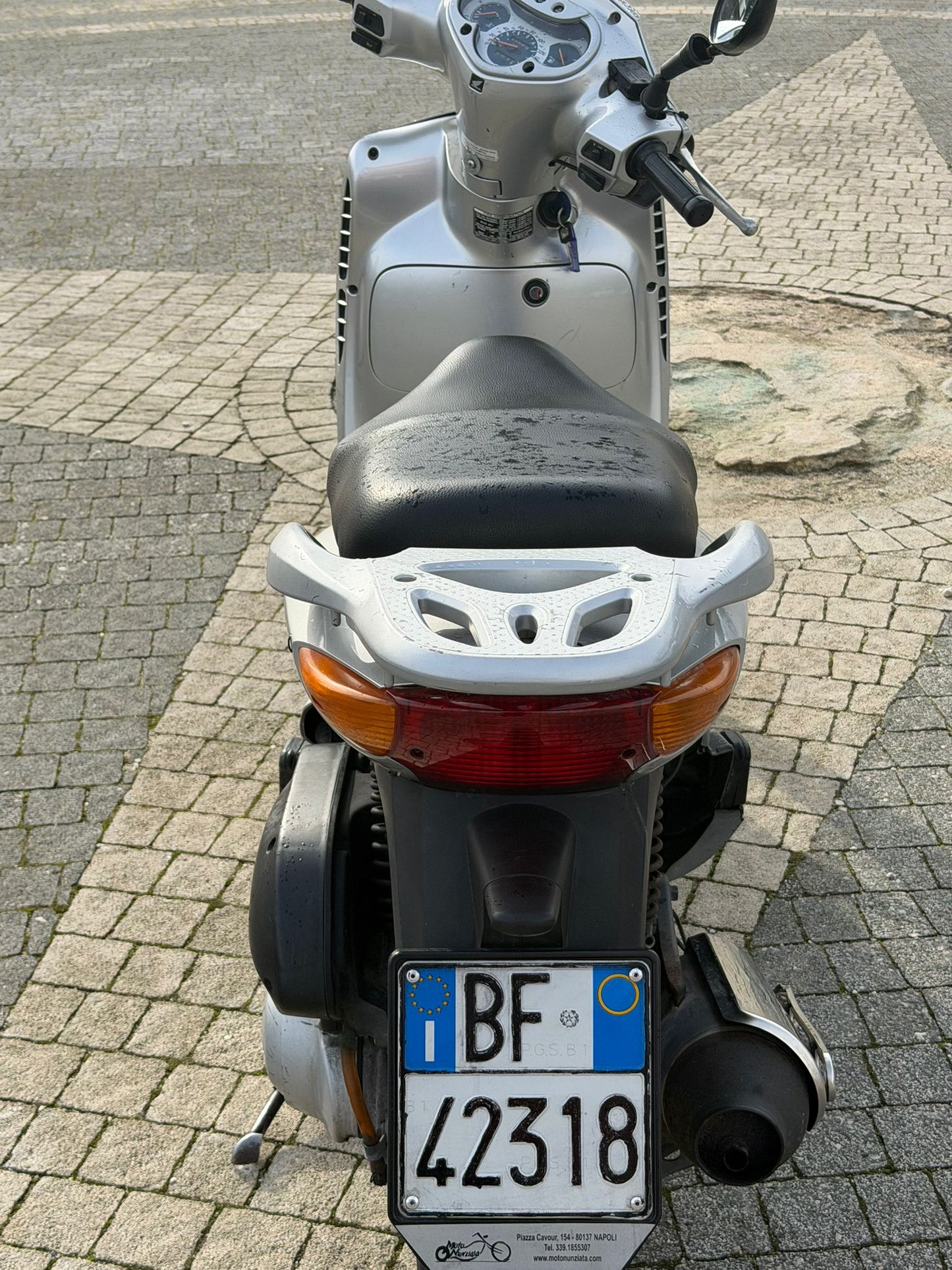 HONDA SH
