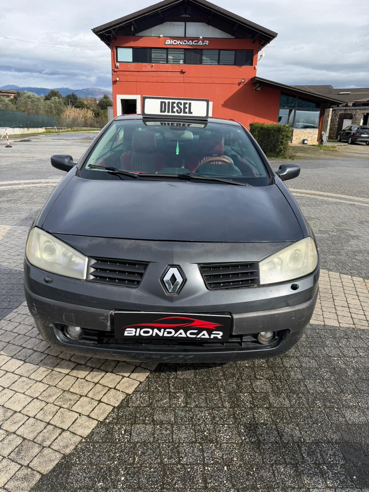 RENAULT MEGANE