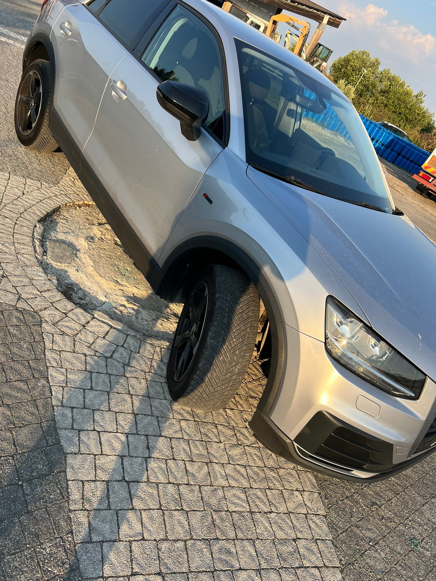 AUDI Q2