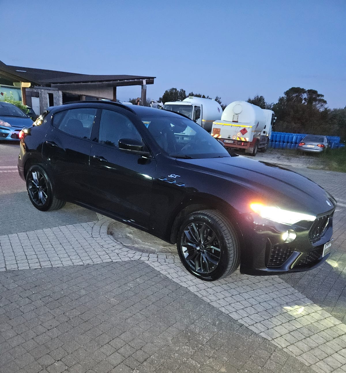 MASERATI LEVANTE
